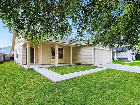 2nd image of 5018 Arbury Hill Ln