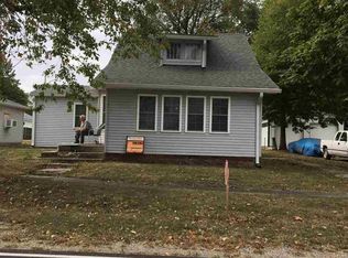 203 W Harrison St, Carlisle, IN 47838