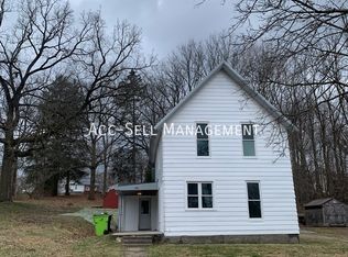 705 W Grove St, Greenville, MI 48838