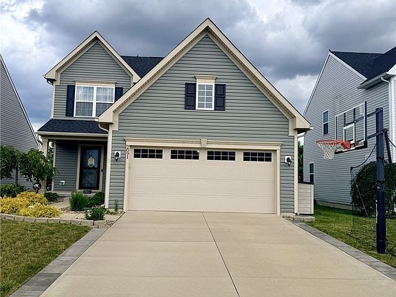 3rd image of 2091 Farroni Dr