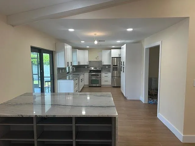 14040 Paddock Dr — Photo 9