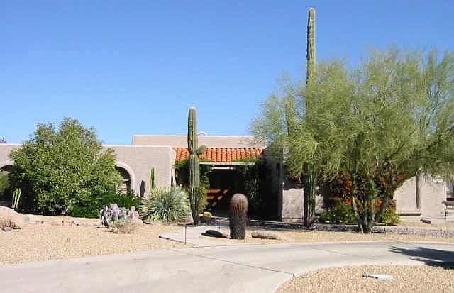 1st image of 2046 E SMOKETREE Drive