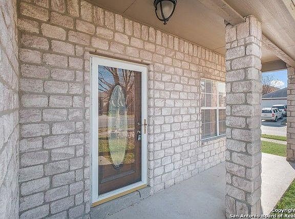 3rd image of 8314 Grissom Gate