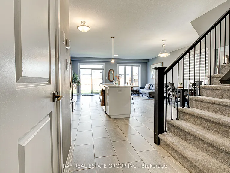 127 Ian Ormston Dr — Photo 7