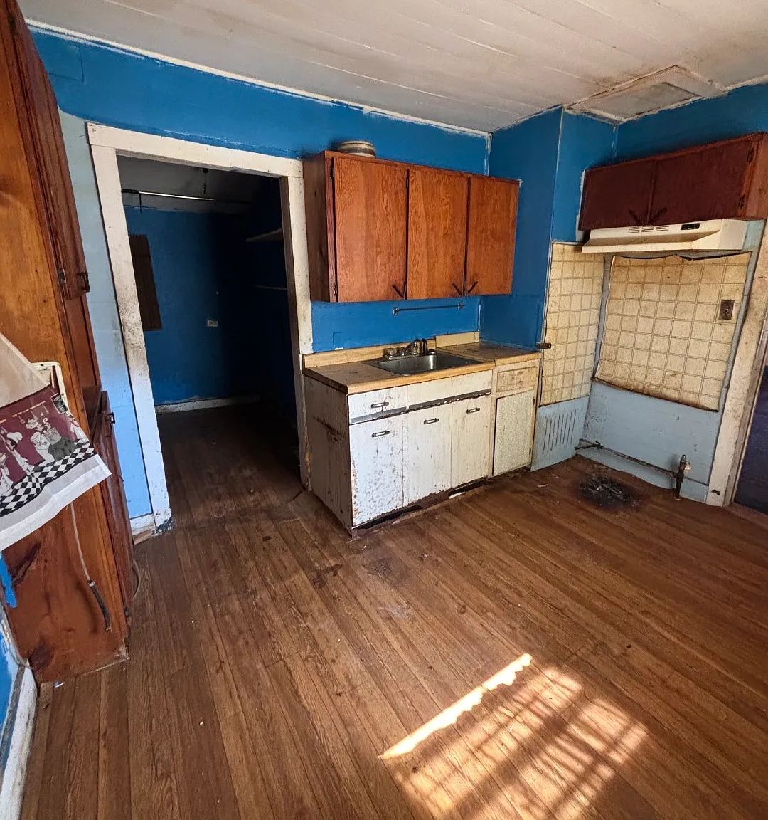 505 Sicily Street - 1 — Photo 4