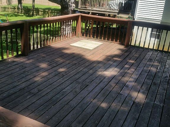 Large deck off first floor kitchen