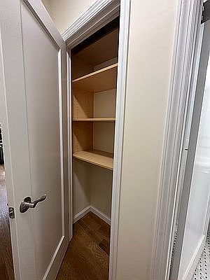 5th image of 55 W 55th St #2A1