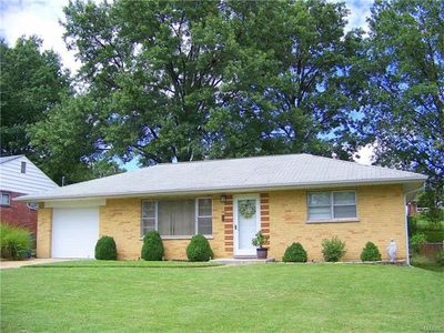 10933 Vargas Dr, Saint Louis, MO, 63123