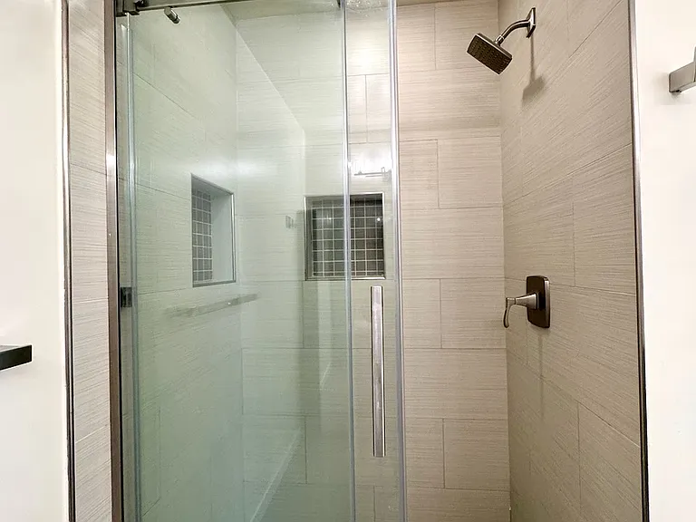 Master Bathroom 3