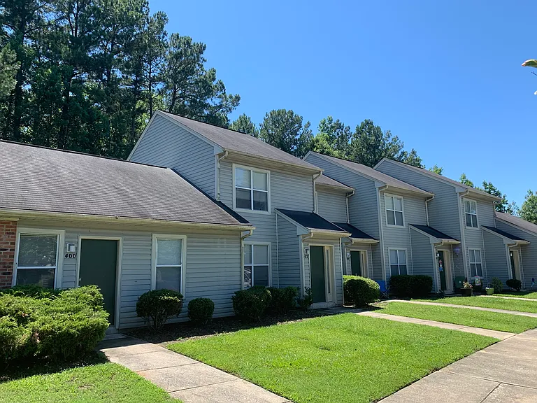206 Greenwood Dr #206 — Photo 3