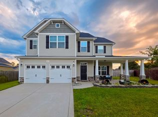 127 Ledford Ave, Raeford, NC 28376