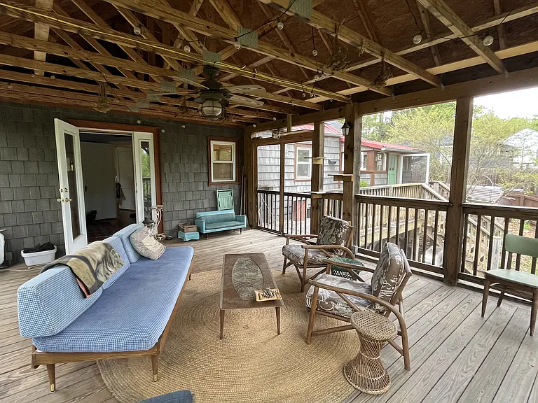 176 Sulphur Springs Rd — Photo 27