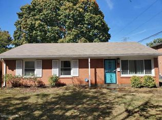 2810 Del Rio Pl, Louisville, KY 40220