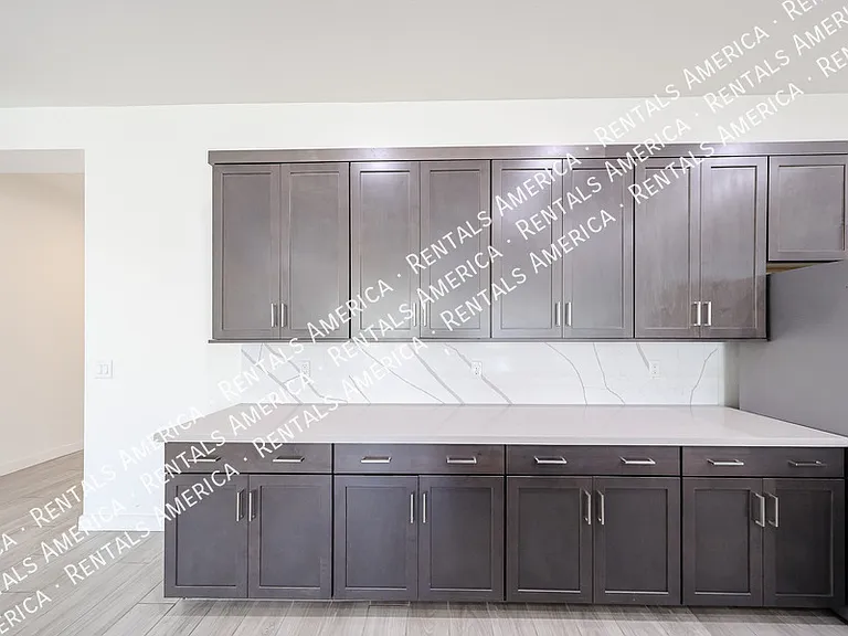 1530 E San Carlos Way — Photo 19