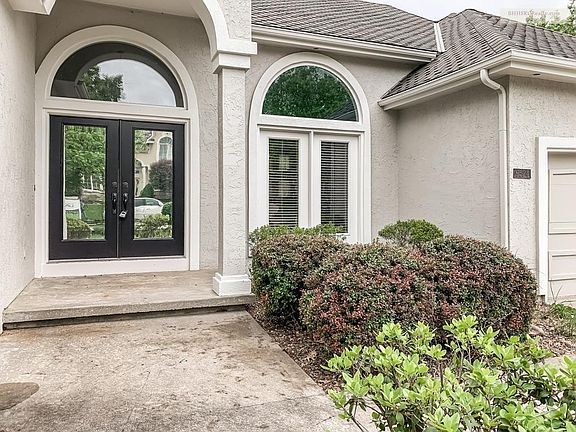 3rd image of 9524 Cailler Dr