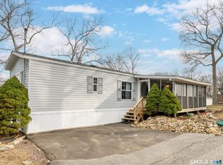 55 Mountainview Road, East Hampton, CT 06424