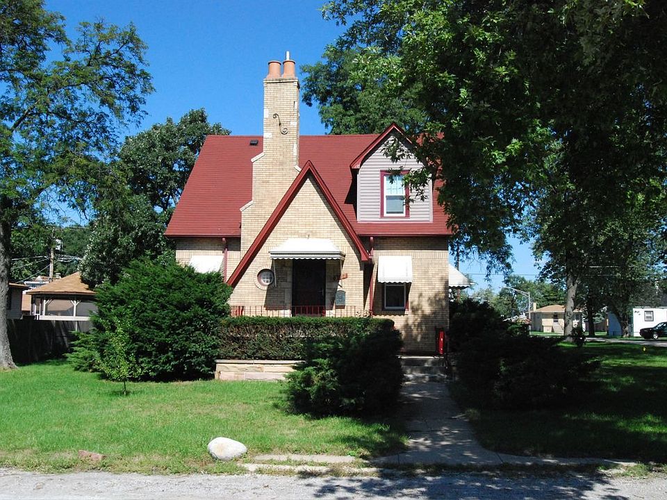 2nd image of 3702 W 116th Pl