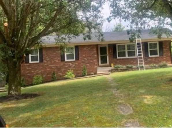 1690 Bunker Hill Rd, Cookeville, TN 38506