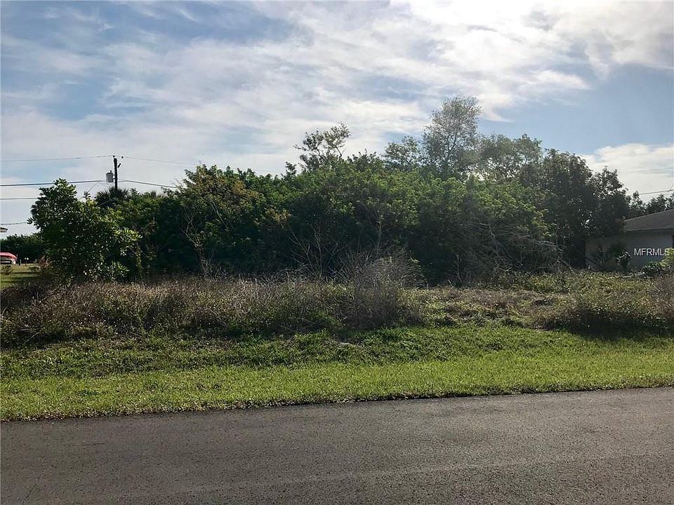 1st image of 249 E Tarpon Blvd NW