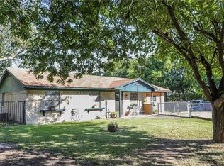 119 Fallen Rd, Ennis, TX 75119