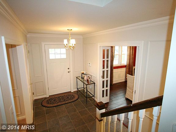 2nd image of 5224 Nottinghill Ln