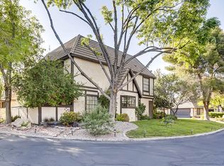 3979 Salisbury Pl, Las Vegas, NV 89121