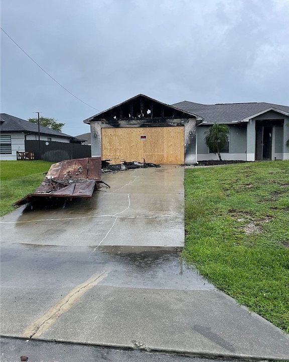 1st image of 440 Long Ave S