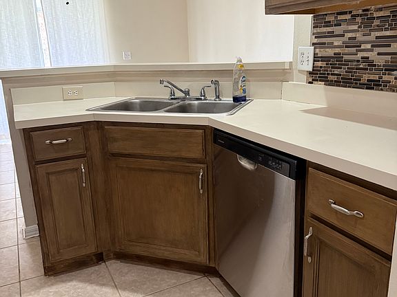 2nd image of 11606 Purple Lilac Cir