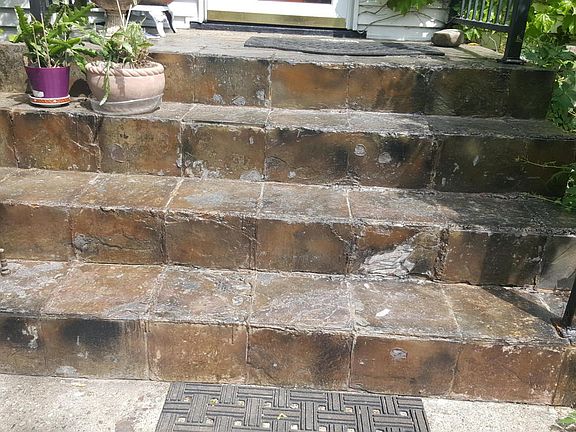 4th image of 1415 Park Ave