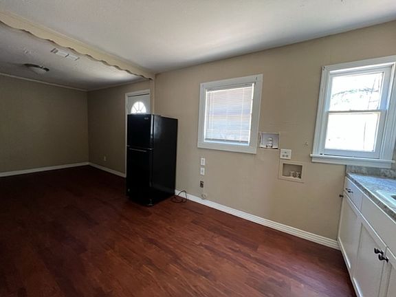 5th image of 1349 Graham St