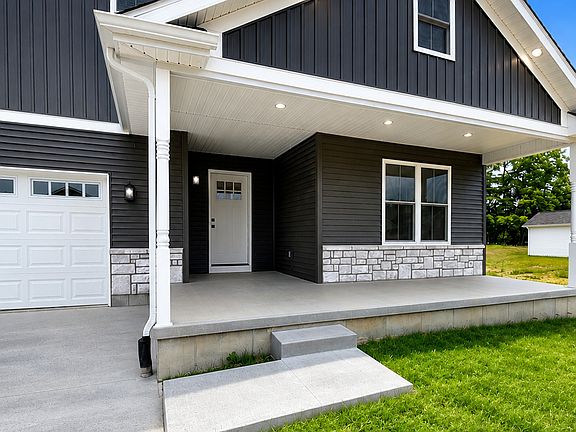 3rd image of 59 Westview Dr