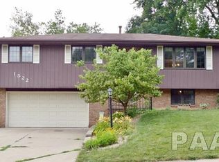 1522 W Buckingham Dr, Peoria, IL