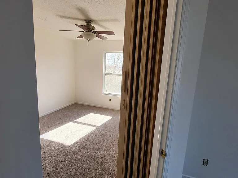 10359 Kensington Way — Photo 10