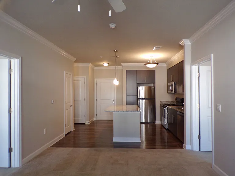 Clairmont at Trinity — Photo 179