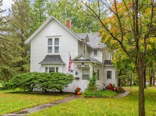 111 Mathews Dr, Gilbert, IA 50105