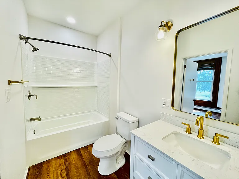 40 S Main St #1 — Photo 9