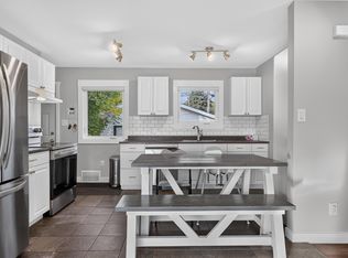 9612 163rd St NW, Edmonton, AB T5P 3M8
