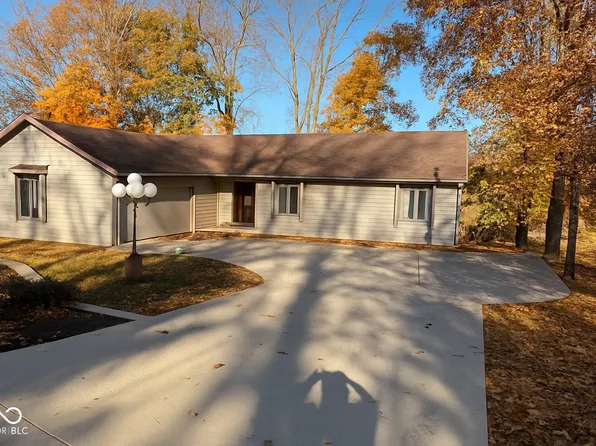 3430 W Wellington Blvd, Crawfordsville, IN 47933
