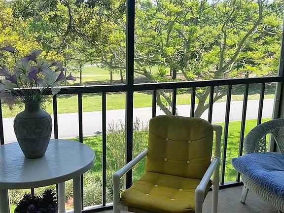 3rd image of 2700 Cove Cay Dr #1-3F