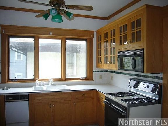 2nd image of 897 Goodrich Ave
