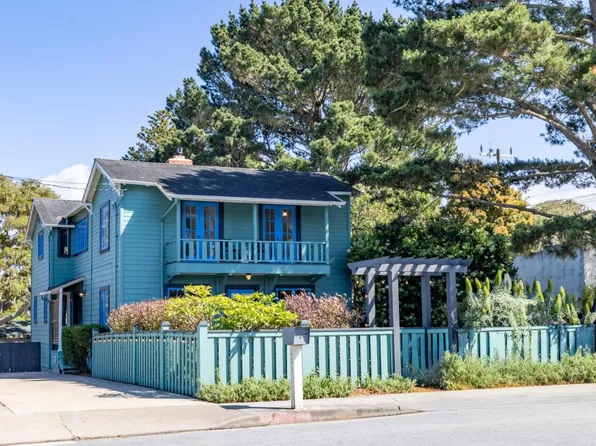 225 Seventeen Mile Dr, Pacific Grove, CA 93950