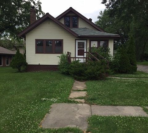 3rd image of 3402 N Rockton Ave