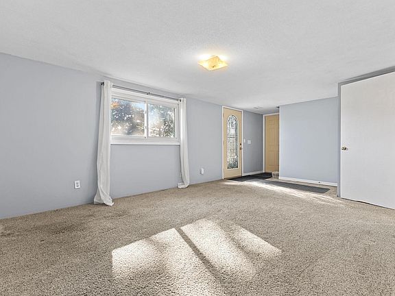 5th image of 7430 Able St NE