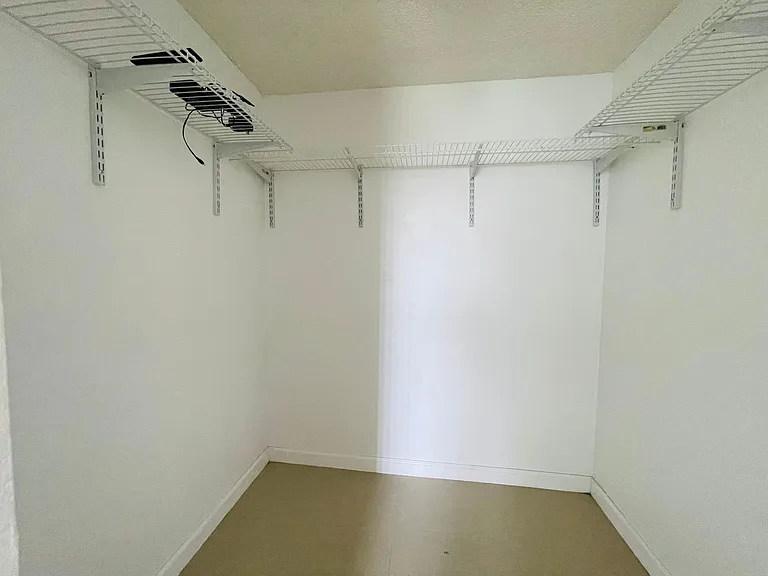 6300 S Falls Circle Dr #412 — Photo 10