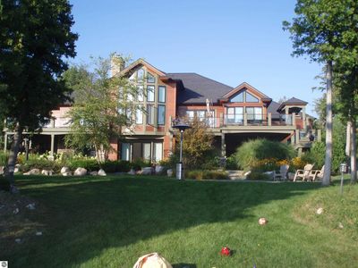 6579 Woods Creek Dr, Charlevoix, MI, 49720