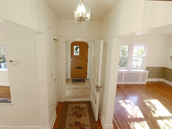 3rd image of 27 Carwall Ave