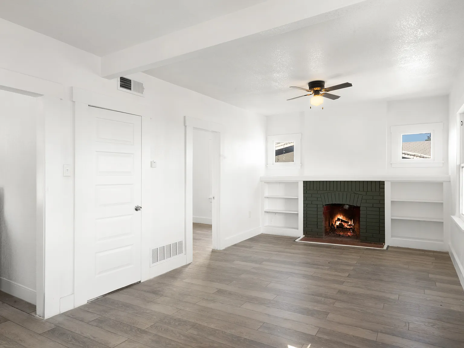 2207 Silver Ave — Photo 4