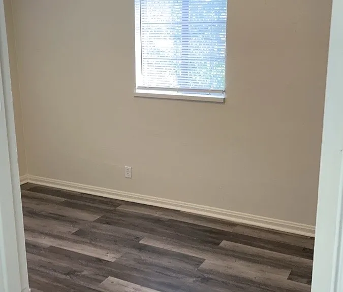 613 Gainsborough Rd #5 — Photo 17