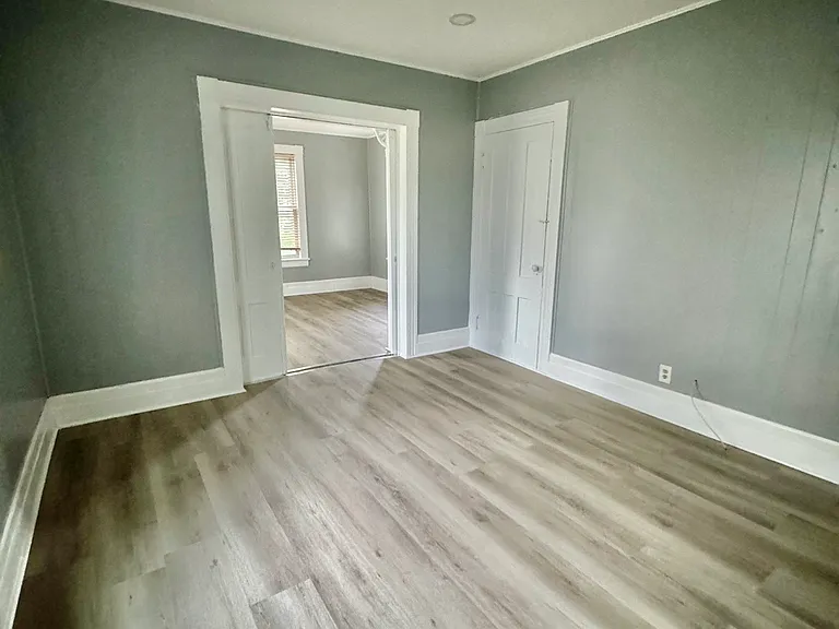 11 Betts Pl — Photo 7