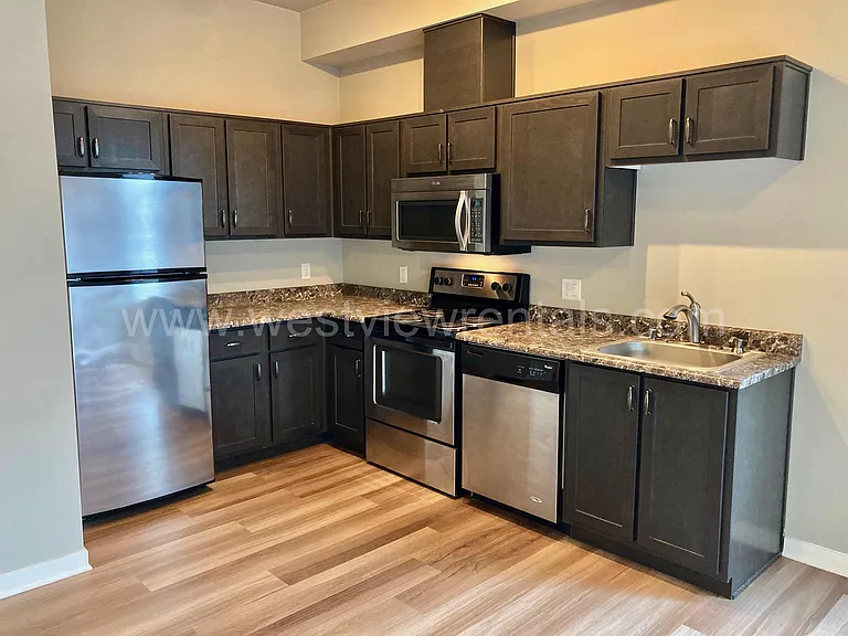 1010 Railroad Ave — Photo 138